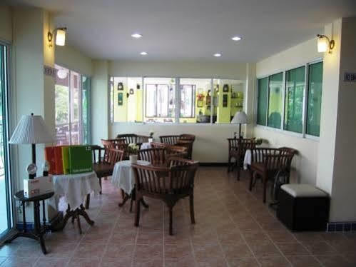 Kata Place Hotel Buitenkant foto